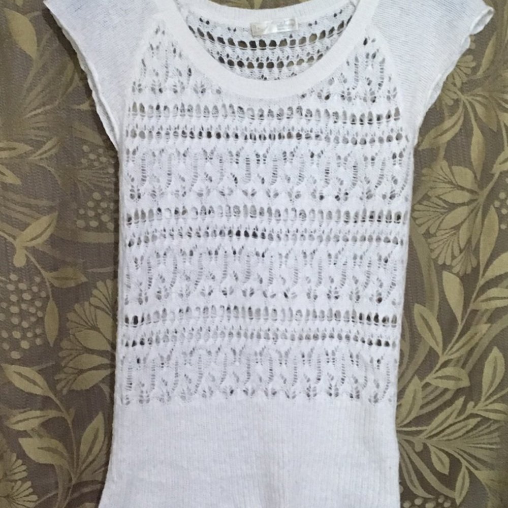 White Old Navy Summer Top